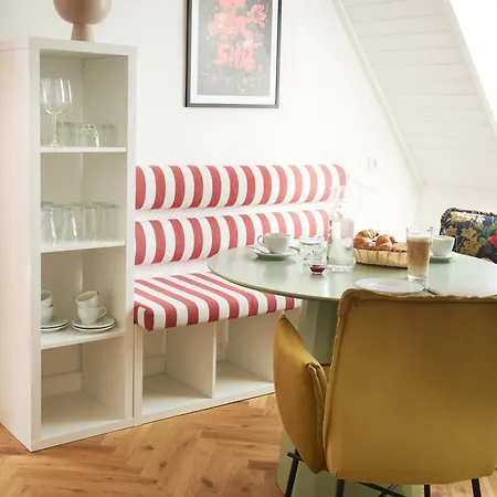 فندق مبيت وإفطار Five 4*