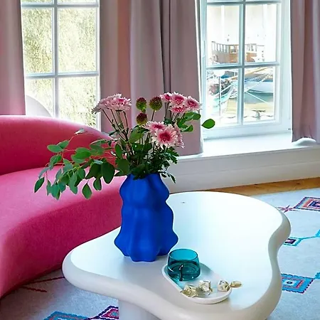 Bed & Breakfast Five 4*