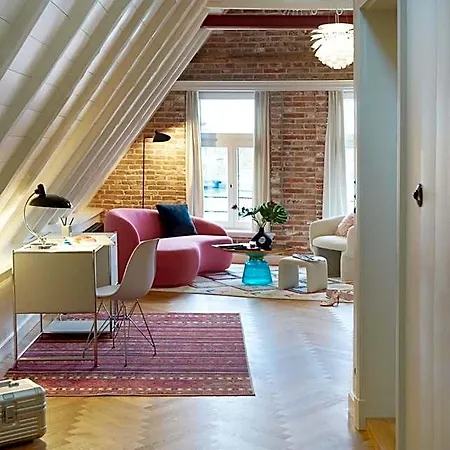 Five Bed & Breakfast 4*