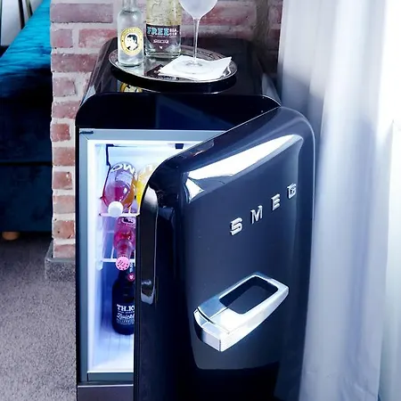Bed & Breakfast Five